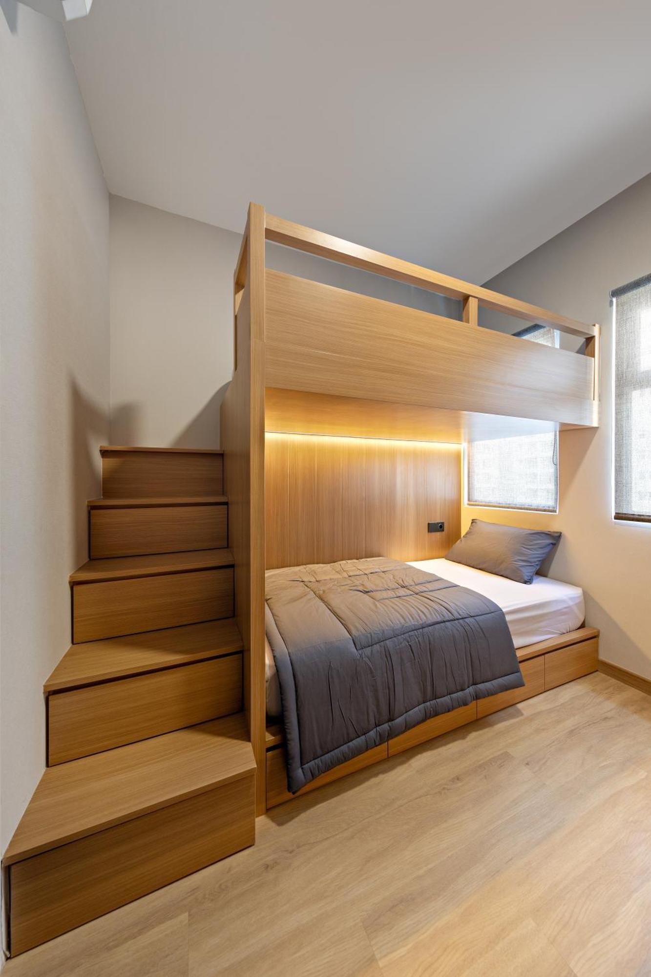 Newly Renovated 2br And Direct Mall Access Appartement *